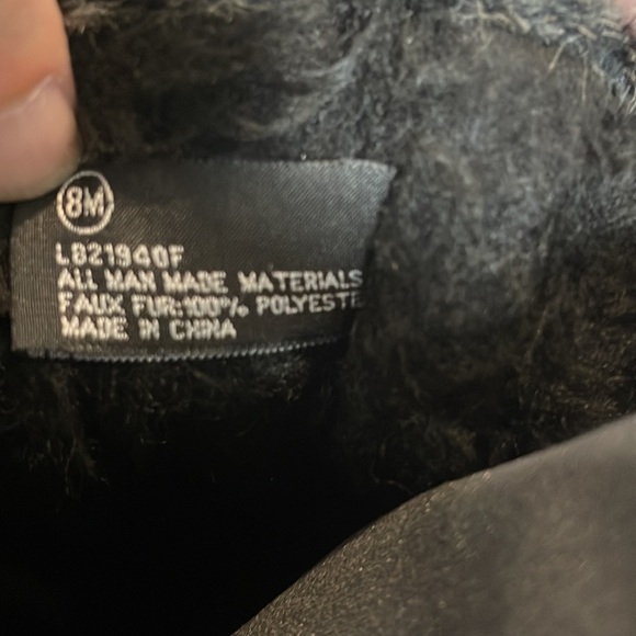 Totes women 8M snow boots black and grey fur - Picture 7 of 8